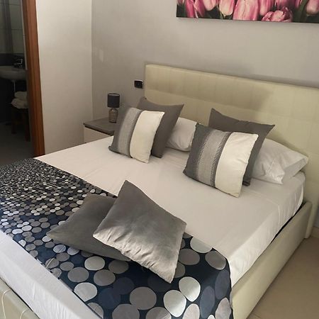 B&B Feni Pompeï Buitenkant foto